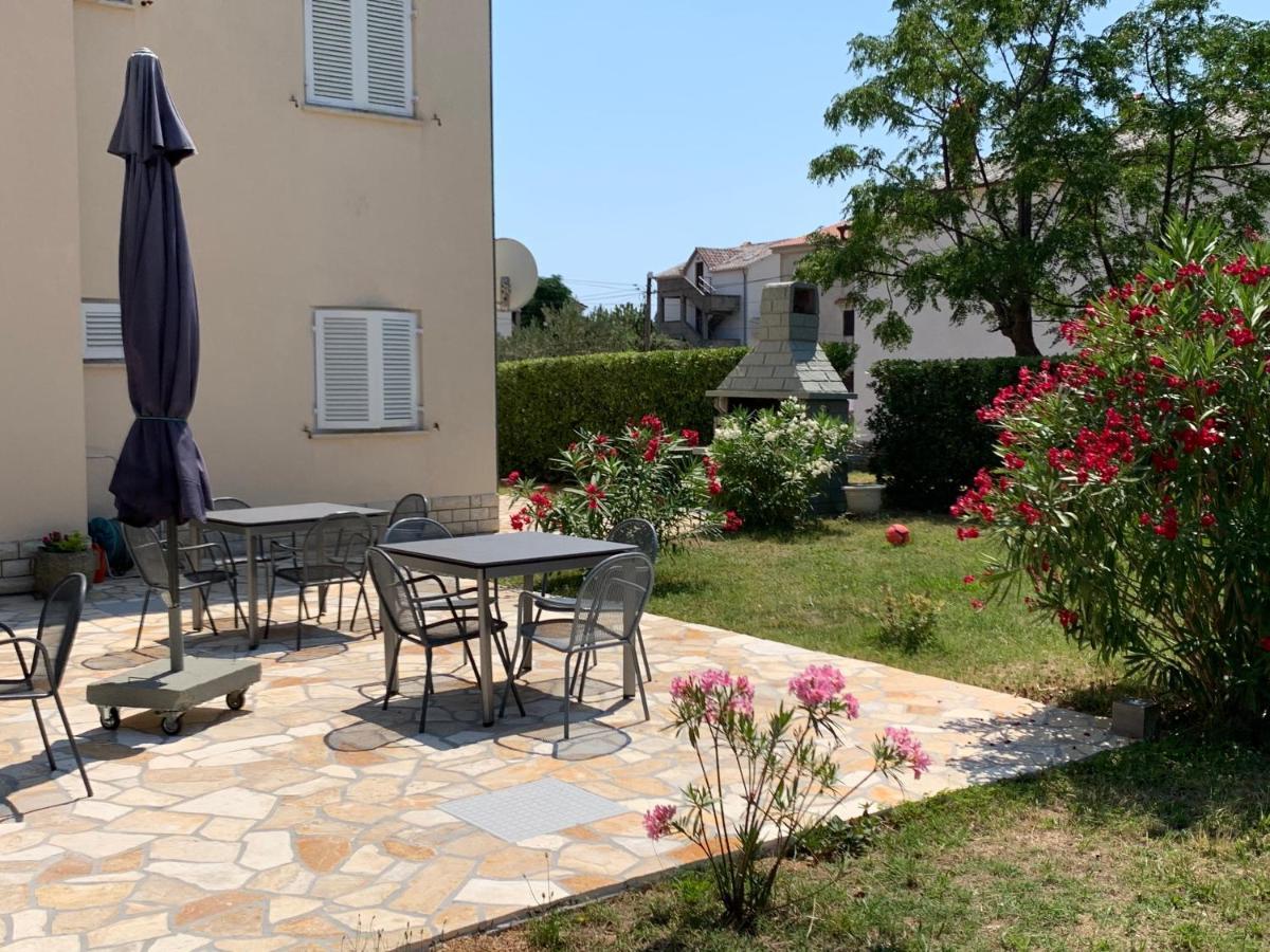 Apartman Theresa Barbat na Rabu Dış mekan fotoğraf