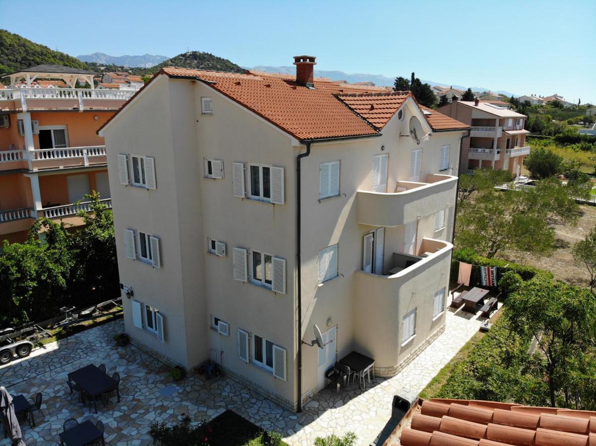 Apartman Theresa Barbat na Rabu Dış mekan fotoğraf