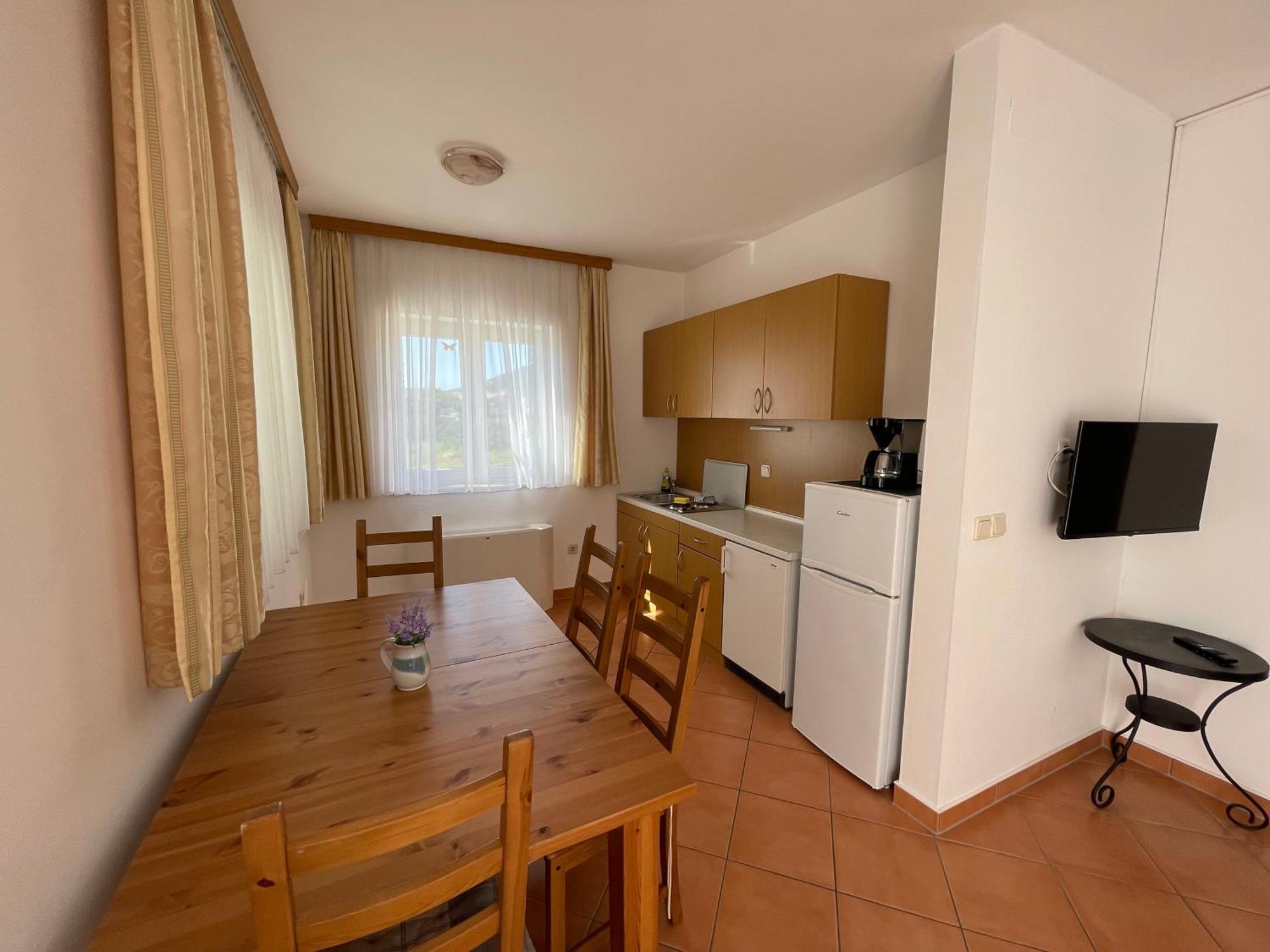 Apartman Theresa Barbat na Rabu Dış mekan fotoğraf